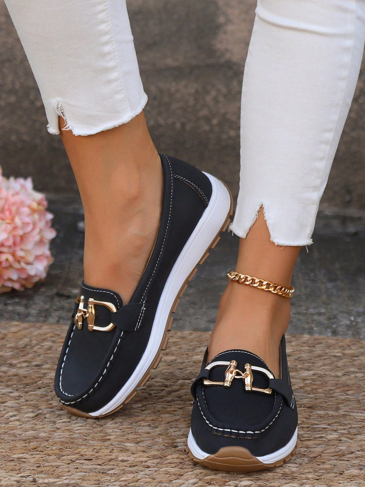 Lina | Slipper Damen mit Schnalle und Fußbett