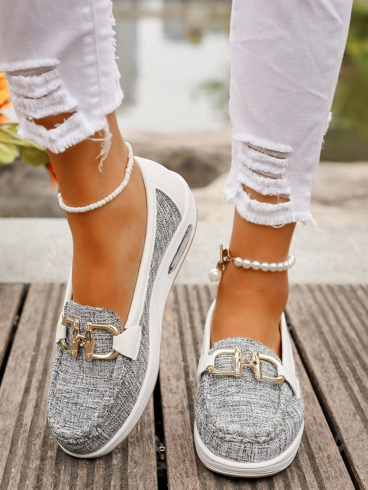 Lina | Slipper Damen mit Schnalle und Fußbett