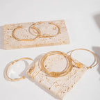 Elegantes Goldenes Armband Set