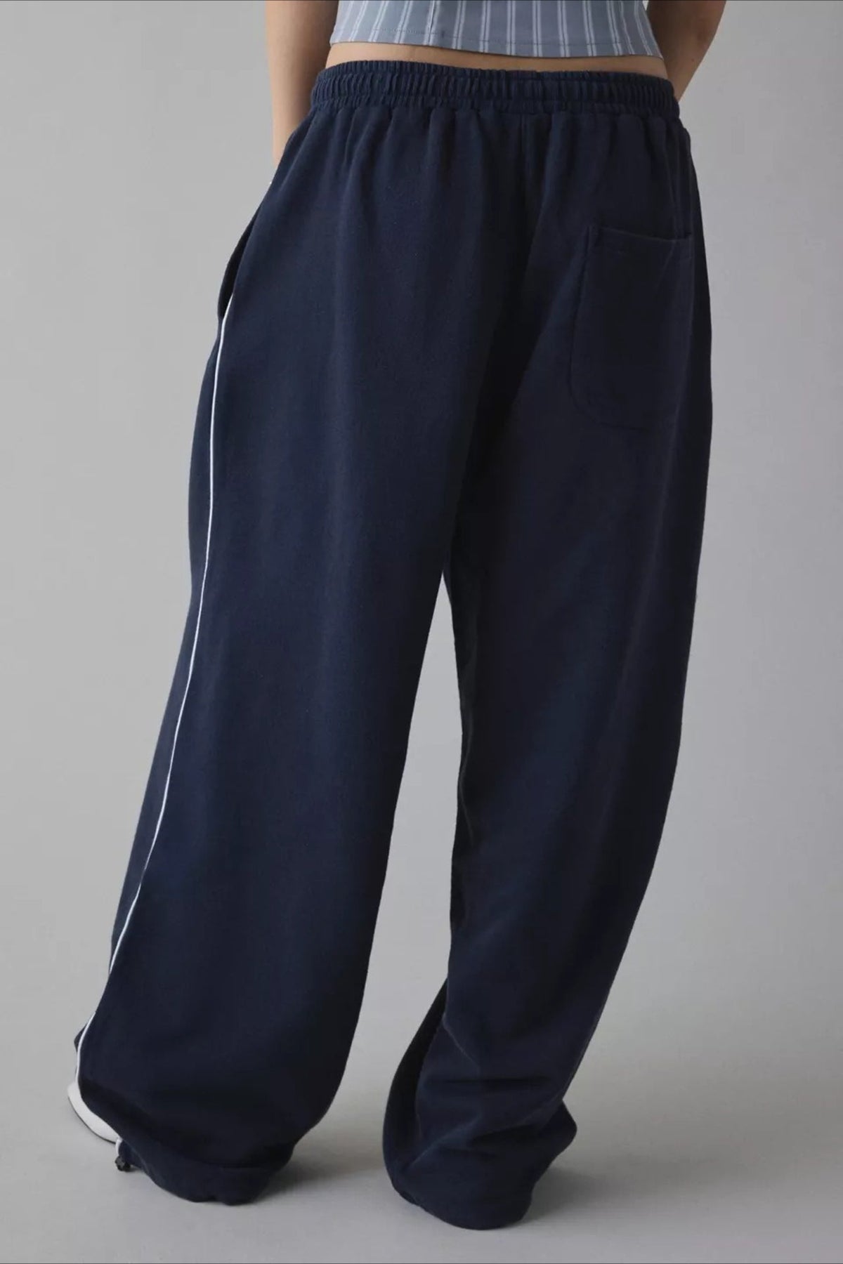 Strickhose Damen mit Stickerei