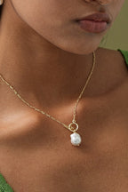 Elegante Goldene Perlen Halskette