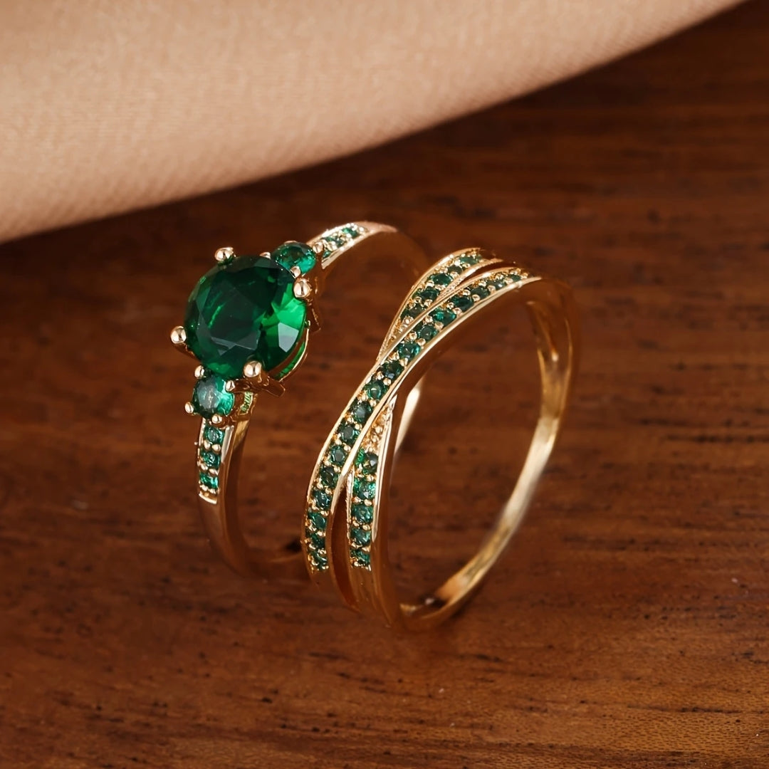 Exklusives Goldring Set Mit Grünen Kristallen