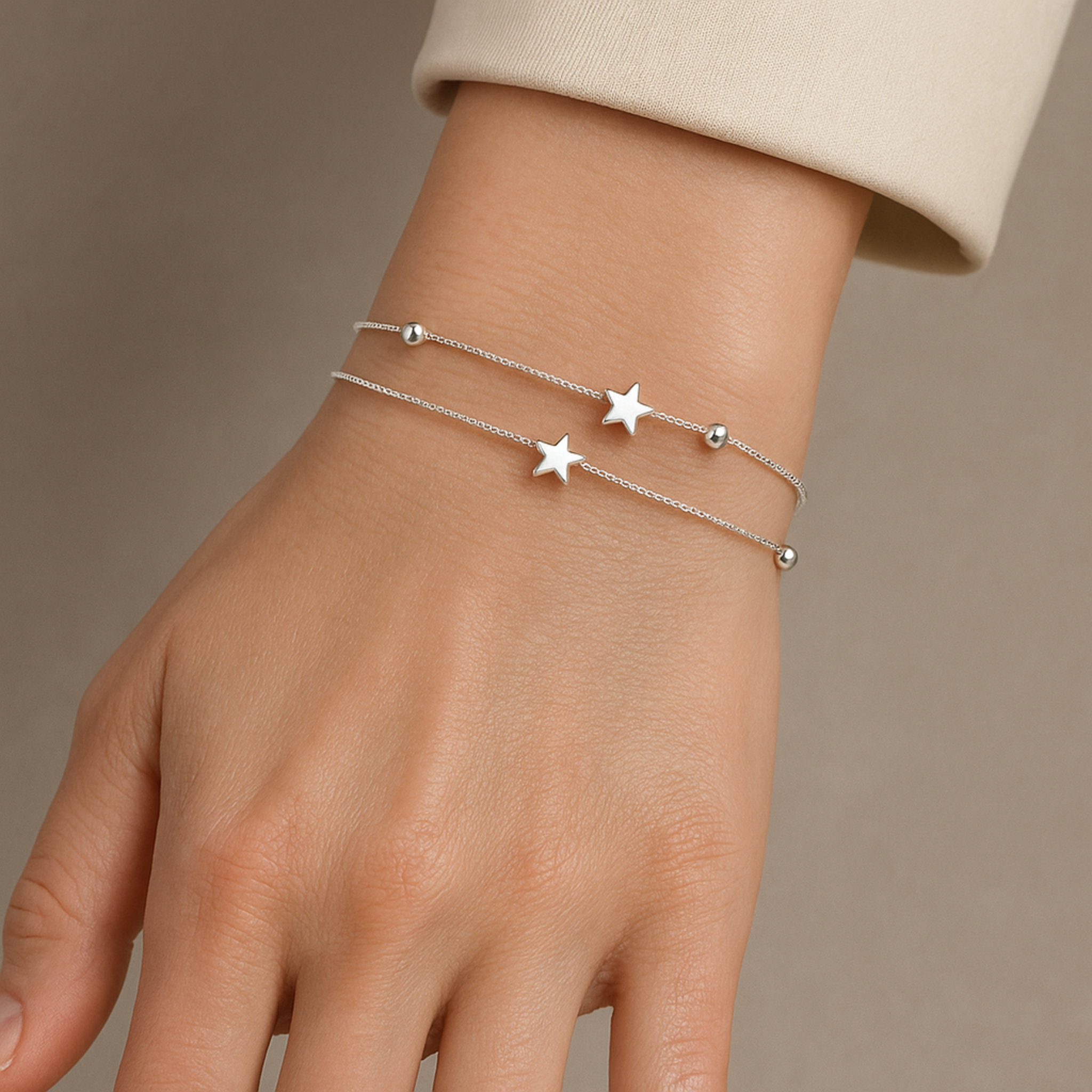 Elegantes Silberarmband mit Sternen