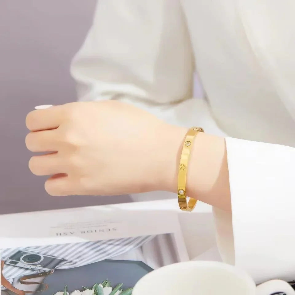 Elegante Kristallarmreifen