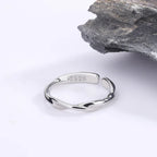 Zeitloser Sterlingsilber Gedrehter Draht Ring