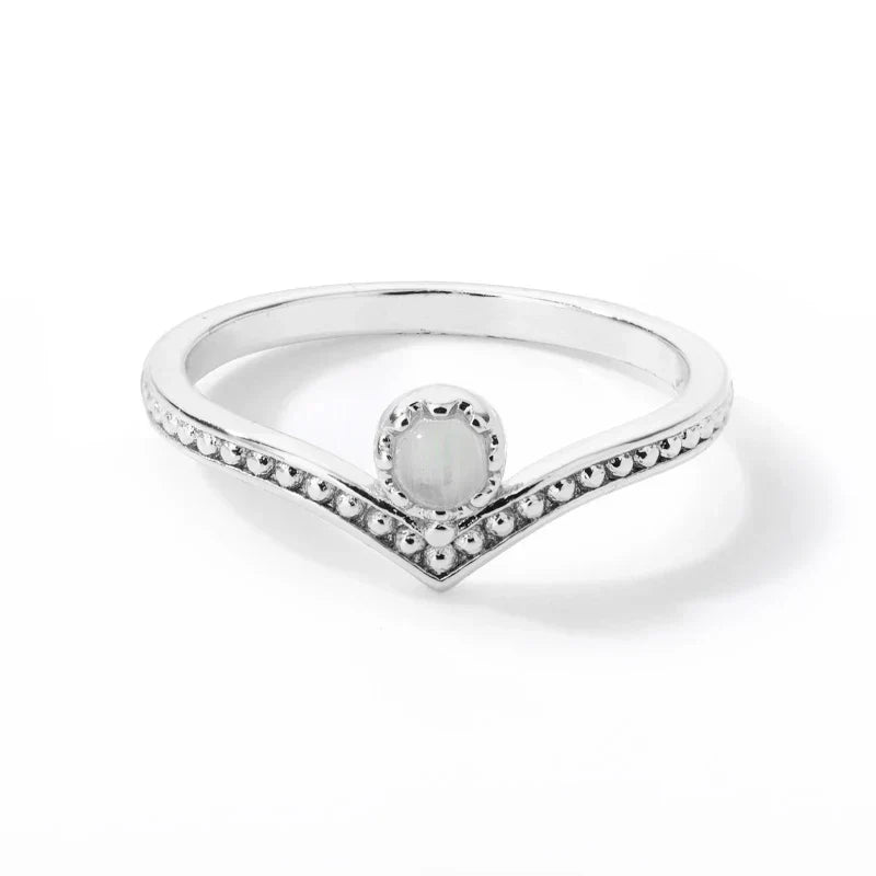 Eleganter Goldener Wassertropf Opal Kronenring