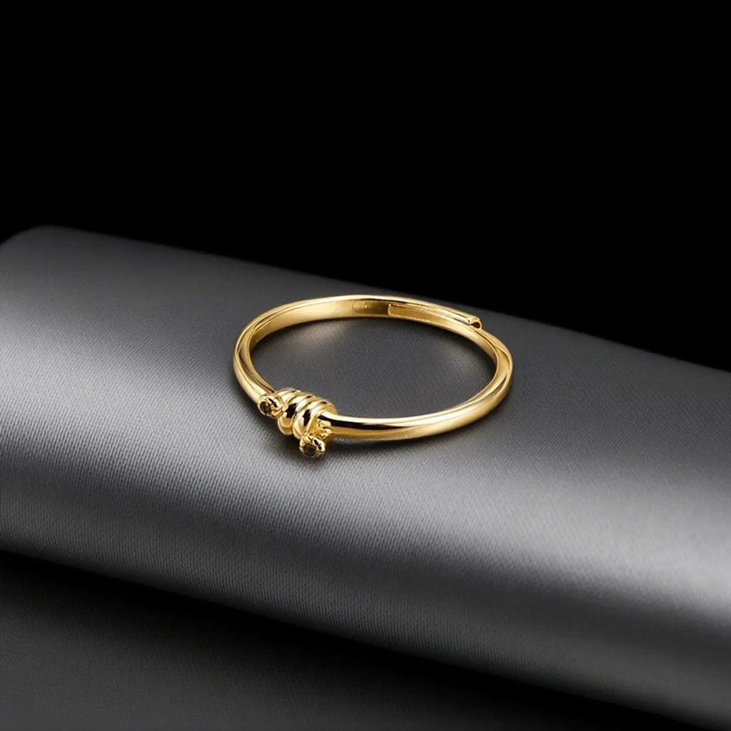 Eleganter Kleiner Kristall Ring