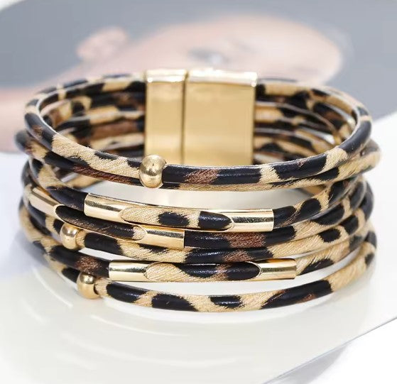 Elegantes Breites Mehrlagiges Boho Wickelarmband