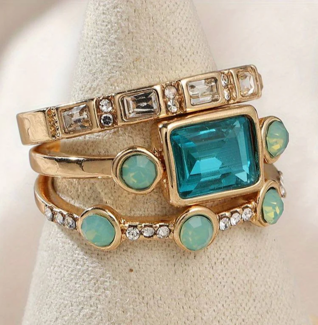Klassisches Vintage Kristall Ring Set