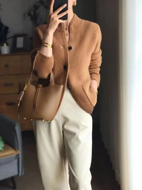 Emma | Strickjacke Damen mit Knopfleiste