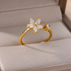 Romantischer Goldener Zirkonia Fünfblättriger Blumenring