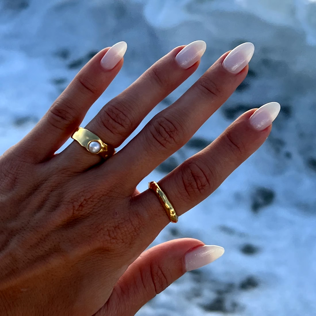 Eleganter Natürlicher Goldperlen Ring
