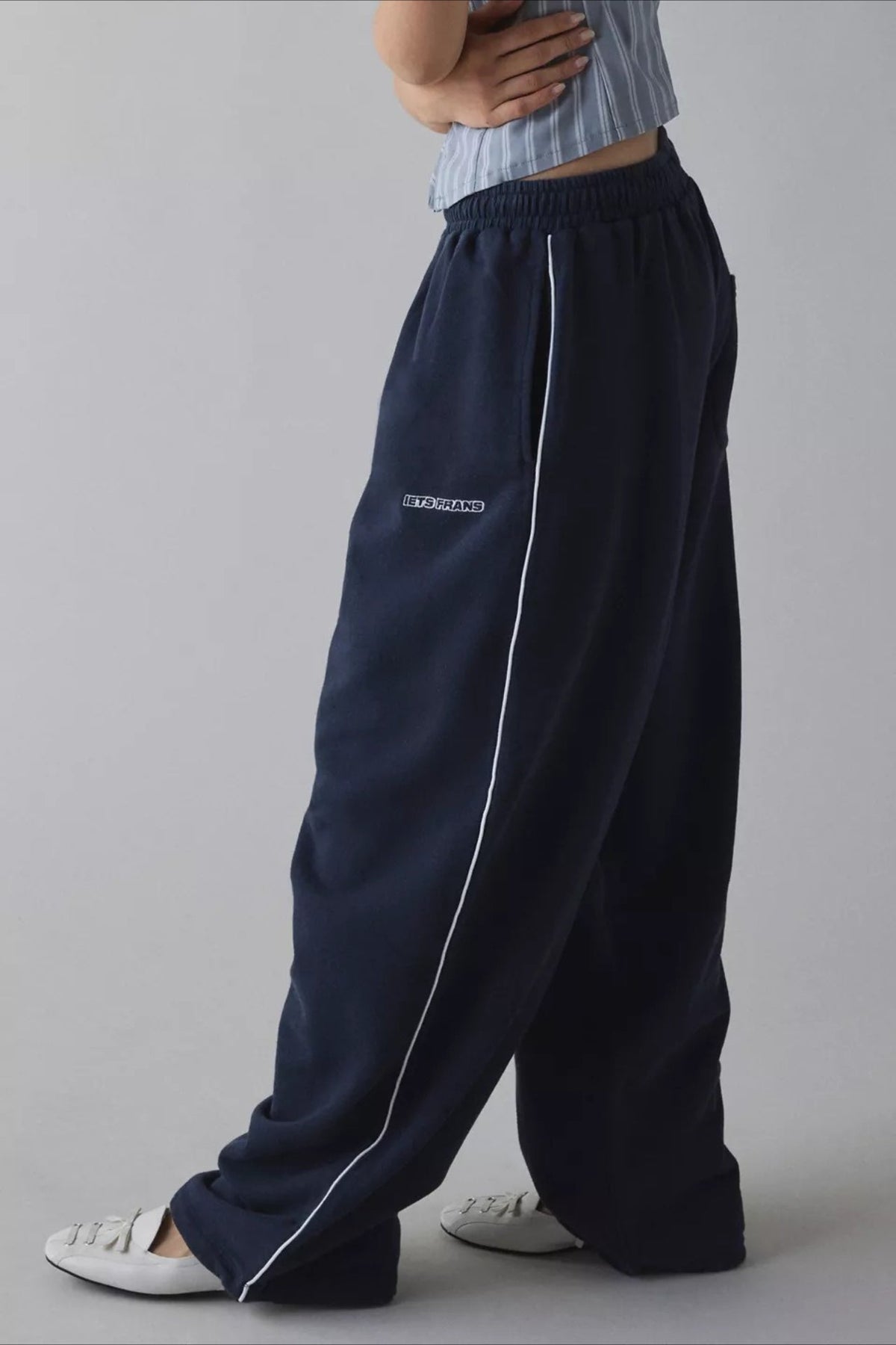 Strickhose Damen mit Stickerei