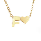 Zeitlose Initialen Halskette mit Herz Charm