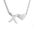 Zeitlose Initialen Halskette mit Herz Charm