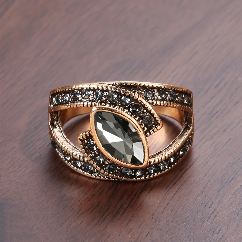Schwarzer Kristall Ring