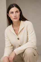 Malia | Strickjacke Damen mit Zierknöpfen