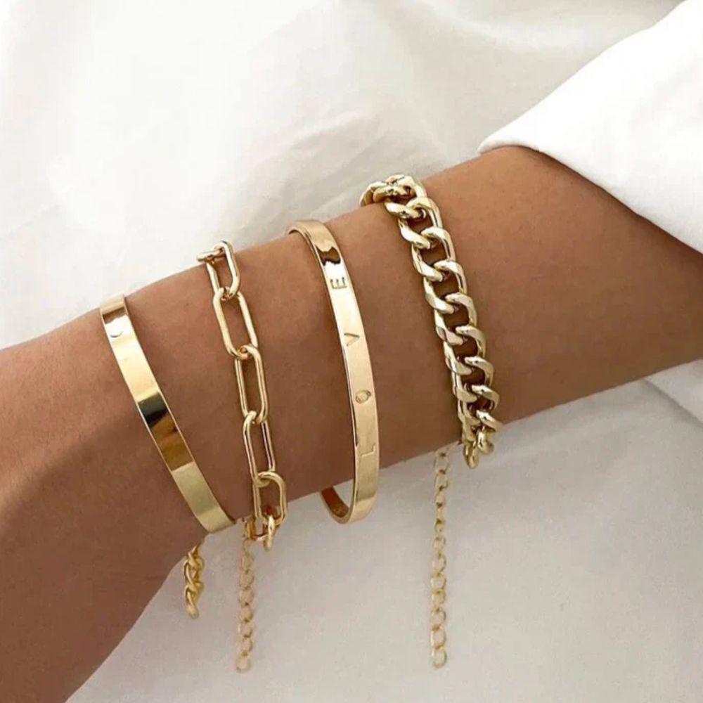Elan Goldenes Armband Set