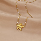 Elegante Goldblumen Halskette