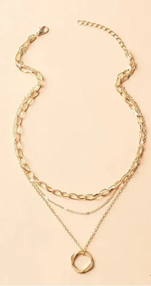 Klassische Goldene Lagen Halskette mit Anhänger Design