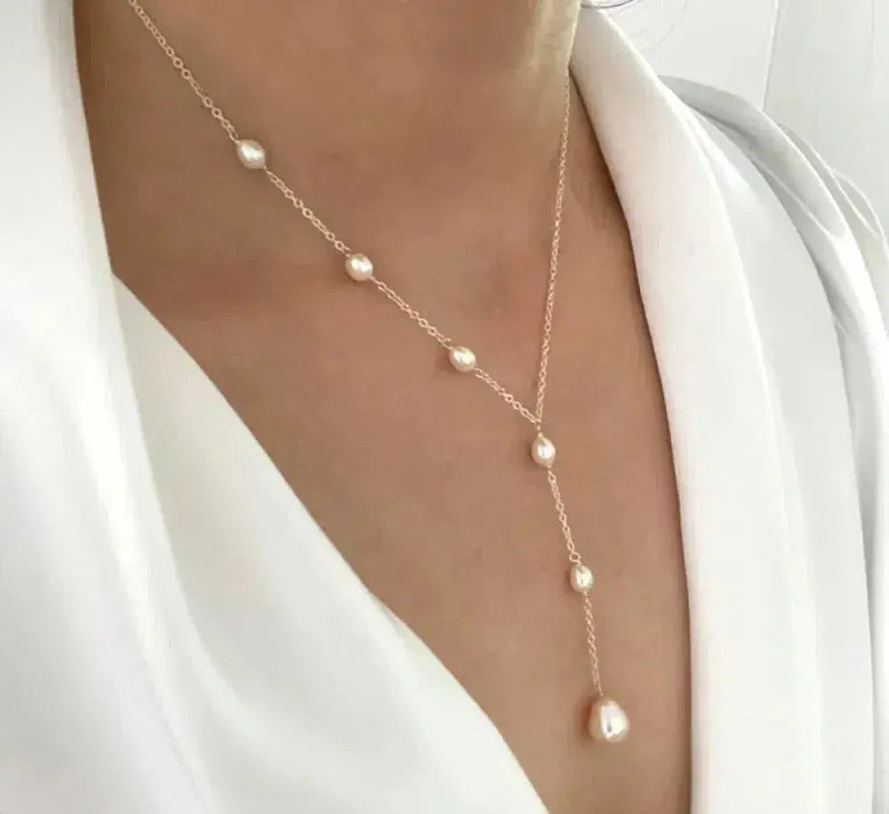 Elegante Vintage Anhänger Halskette mit Perlen
